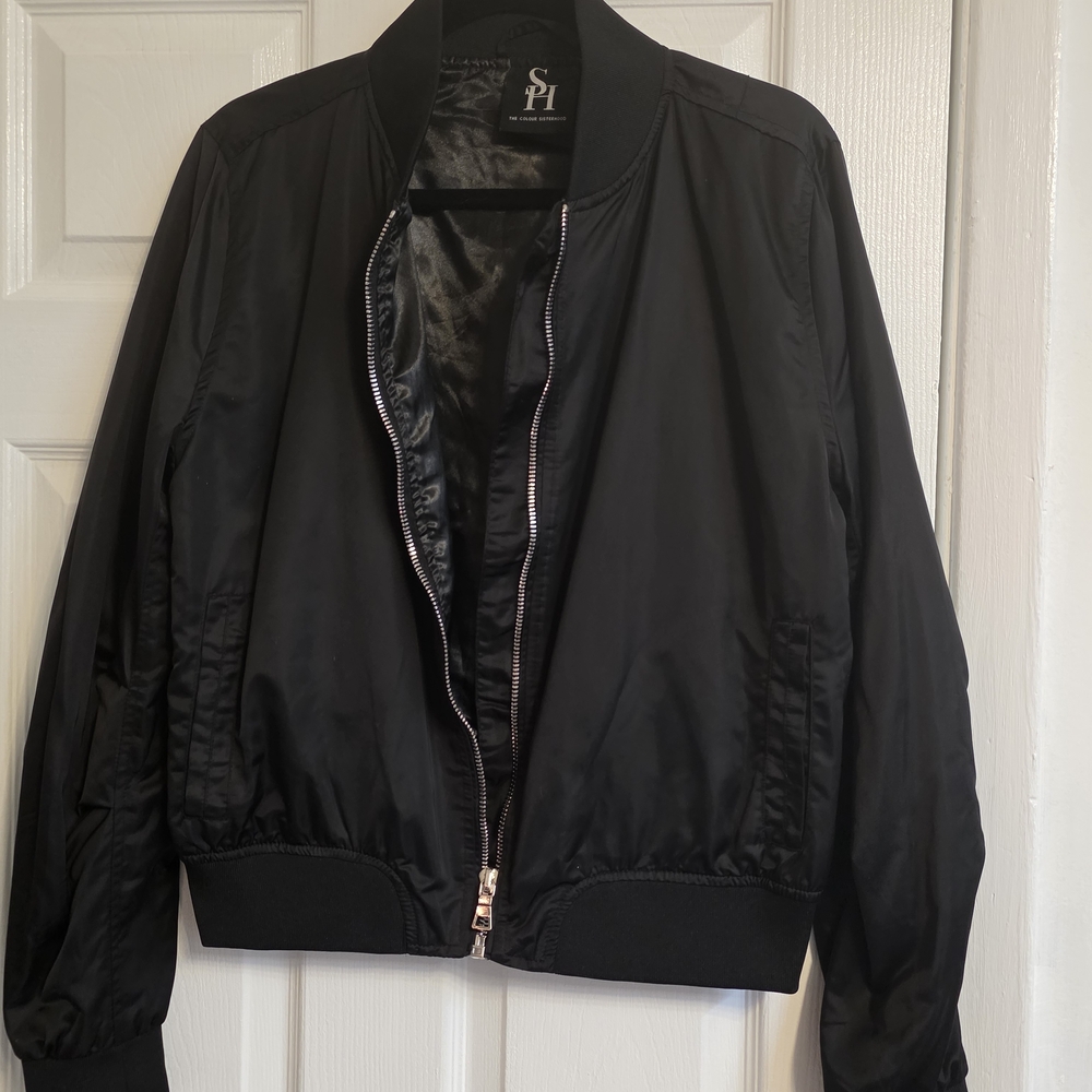 Black Jacket - Picture 2 of 5